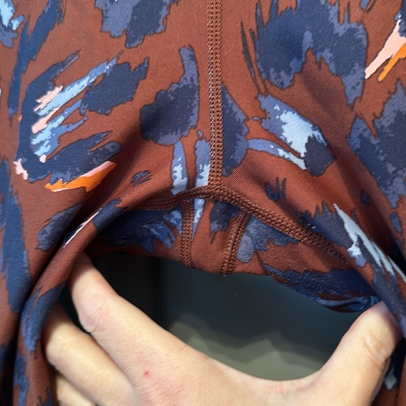 Aerie Leopard Print Leggings - Picture 4 of 7